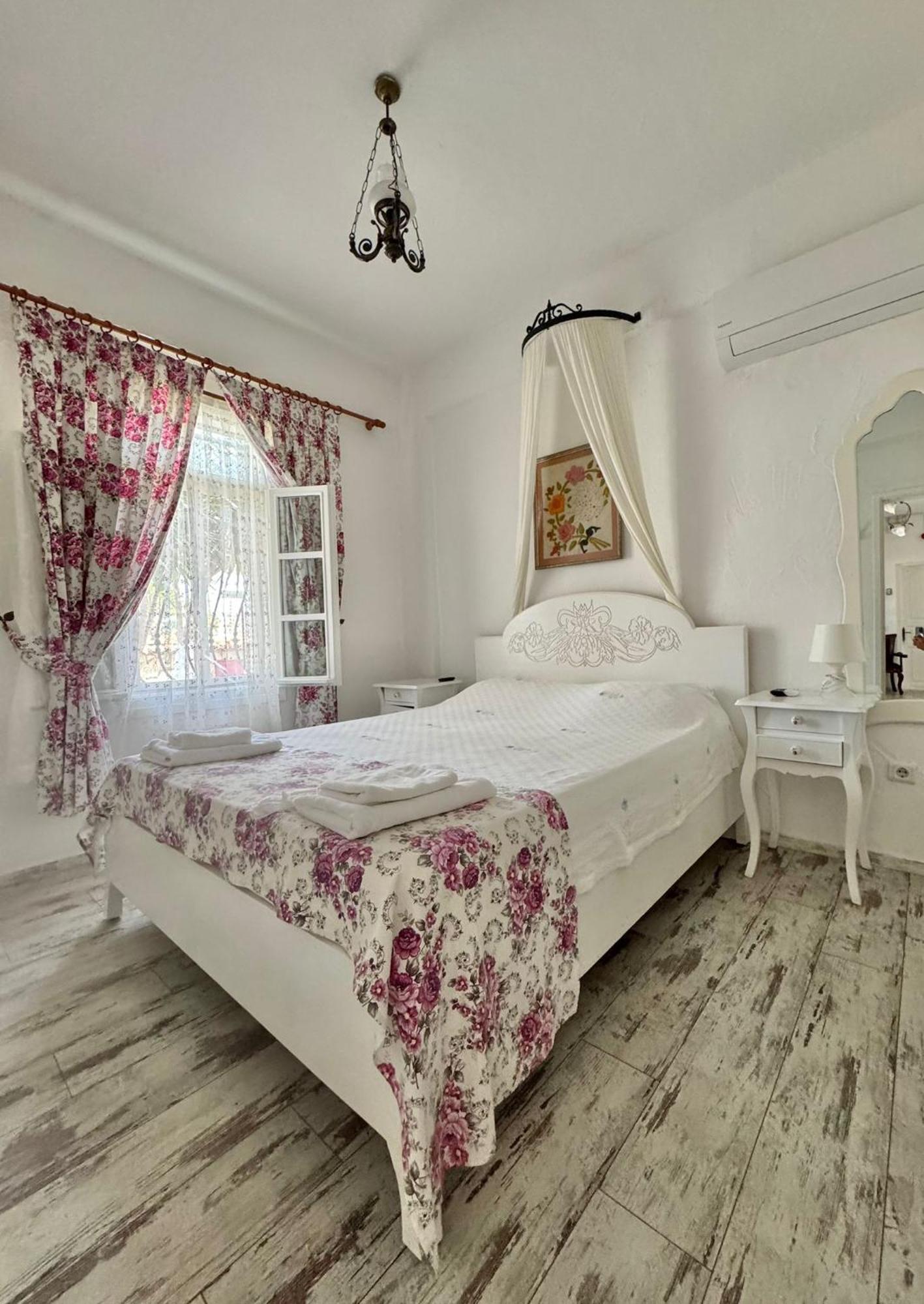 Aisem By Hire Hotel Alacati Exterior foto